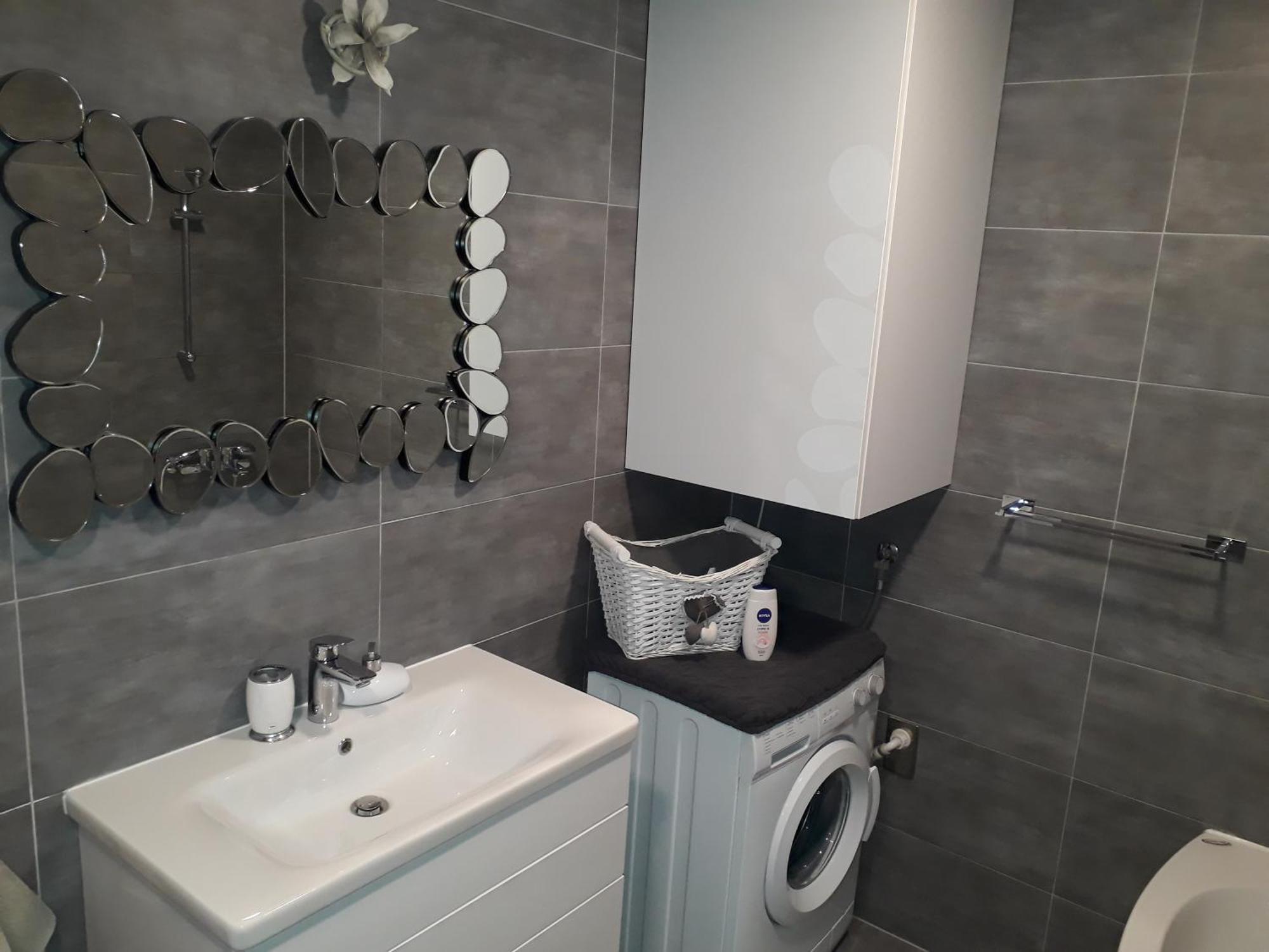 N&b Apartament *